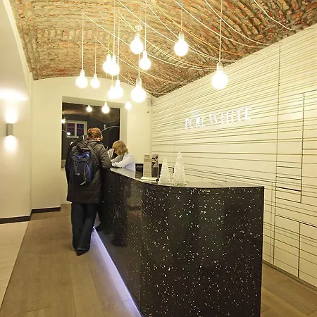 Hotel Pure White Praga