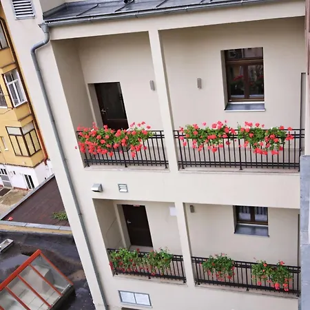 Hotel Pure White Praga