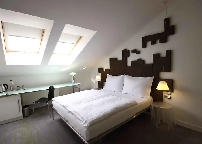 Hotel Pure White 4*