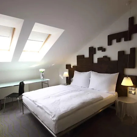 Hotel Pure White 4*